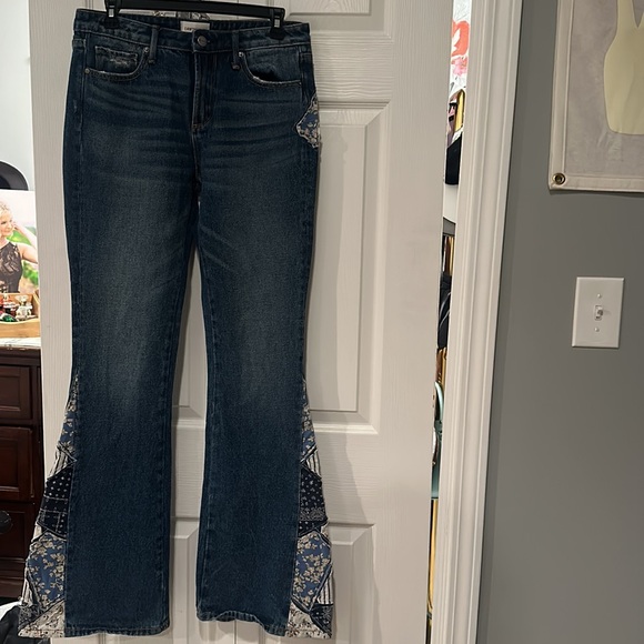 Driftwood Sz 26 low rise patchwork flares - Picture 5 of 5